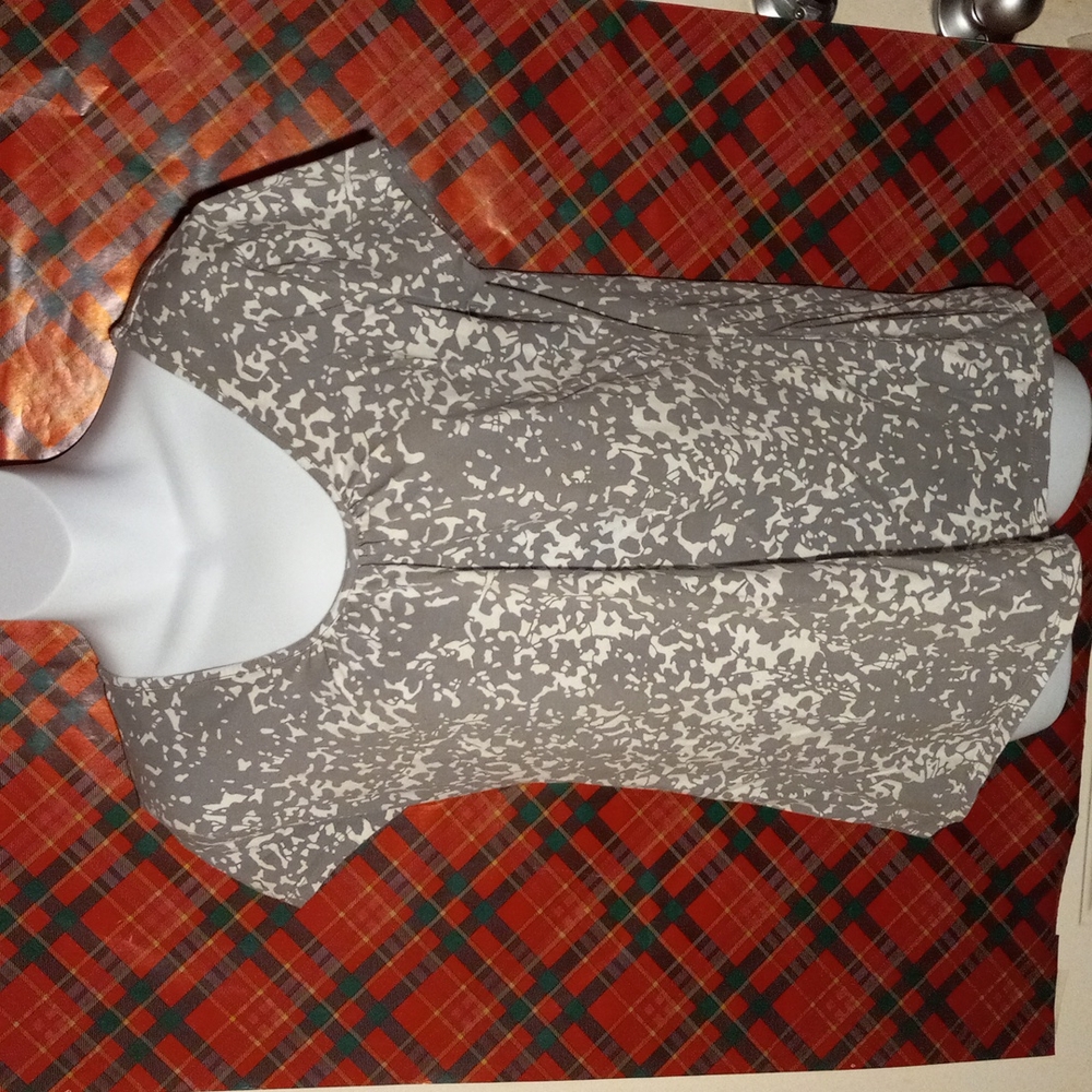 White/grey speckled print, short sleeve shirt, Merona, size L